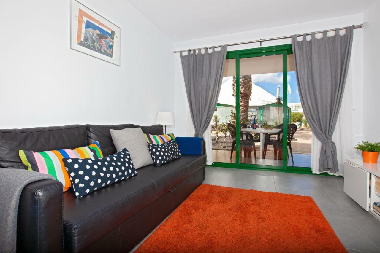 Luxury Beach Front Apartmentos Tahiche Costa Teguise Kültér fotó